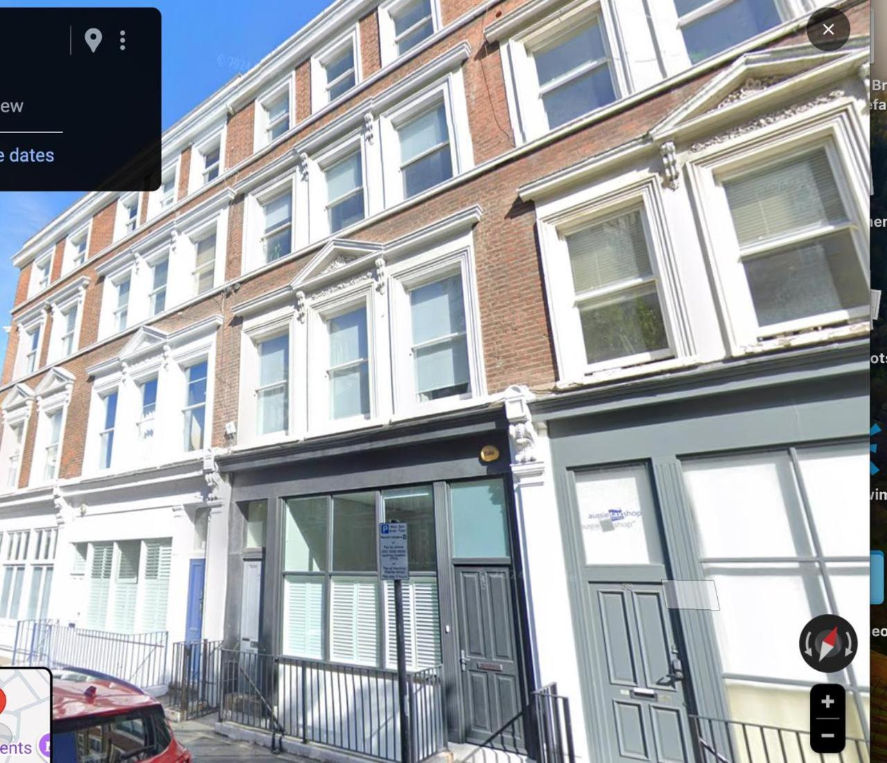 Bright And Airy One Bedroom Condo, Olympia, Kensington Londra