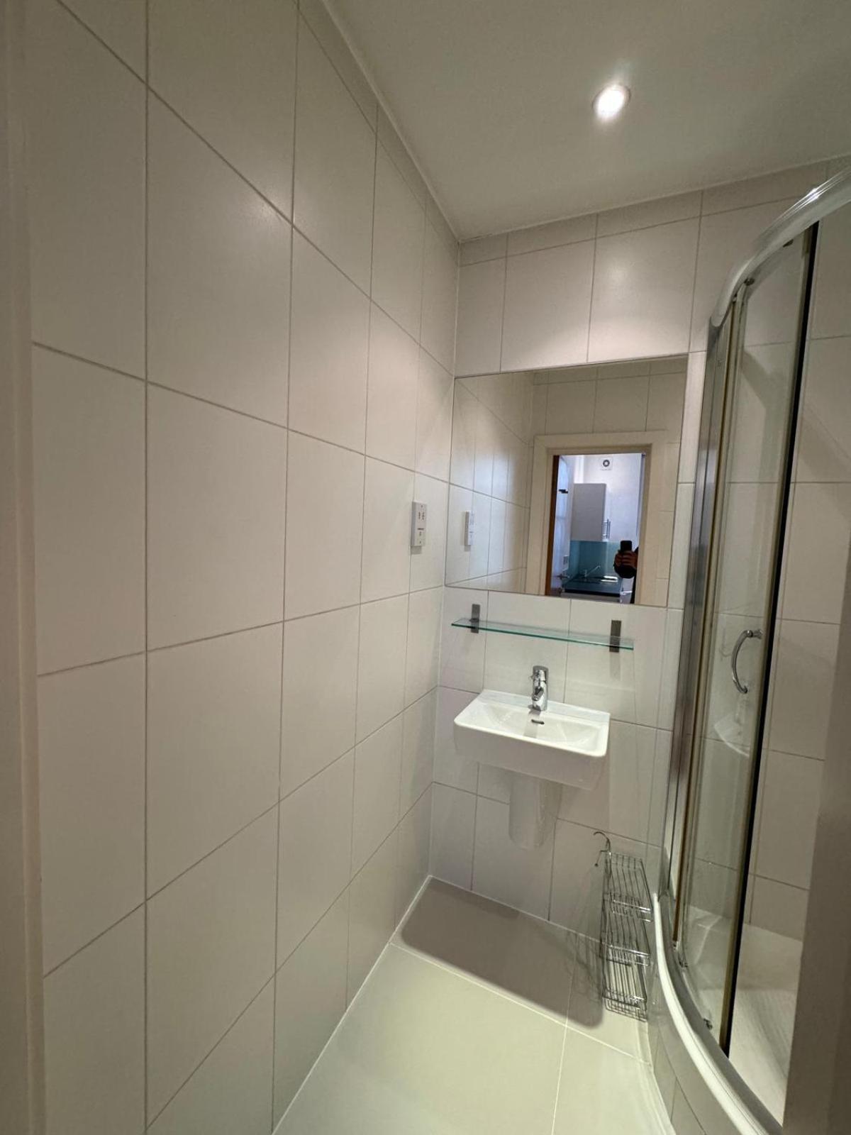 Appartamento Bright And Airy One Bedroom Condo, Olympia, Kensington