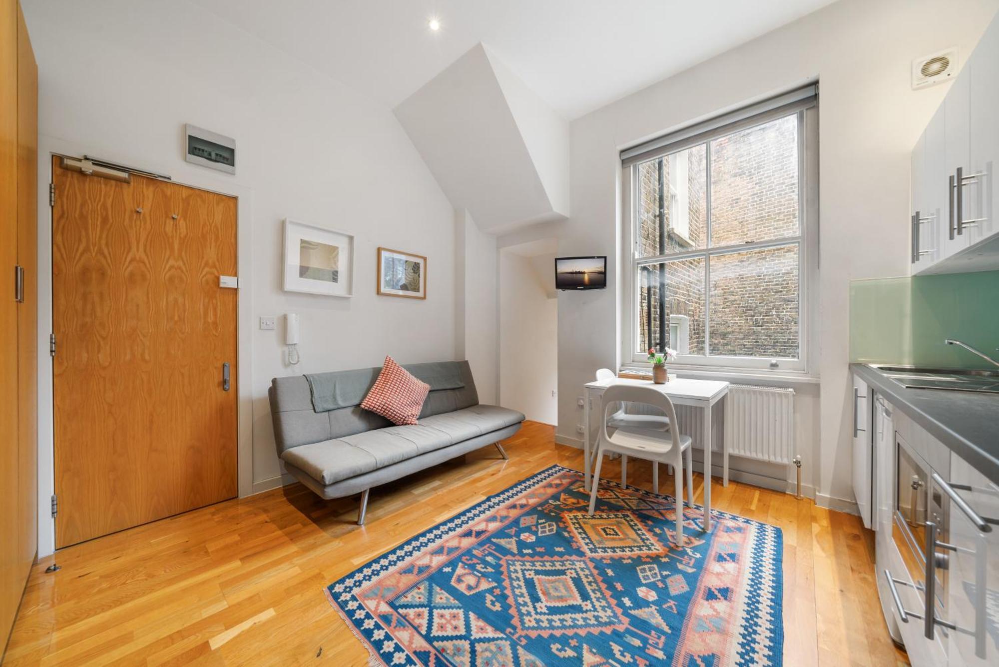 Appartamento Bright And Airy One Bedroom Condo, Olympia, Kensington Londra